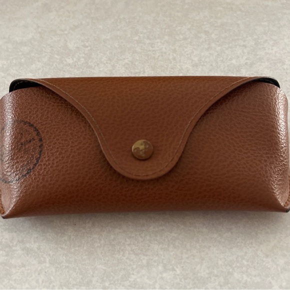 Ray-Ban Aviator Sunglasses - Picture 4 of 5